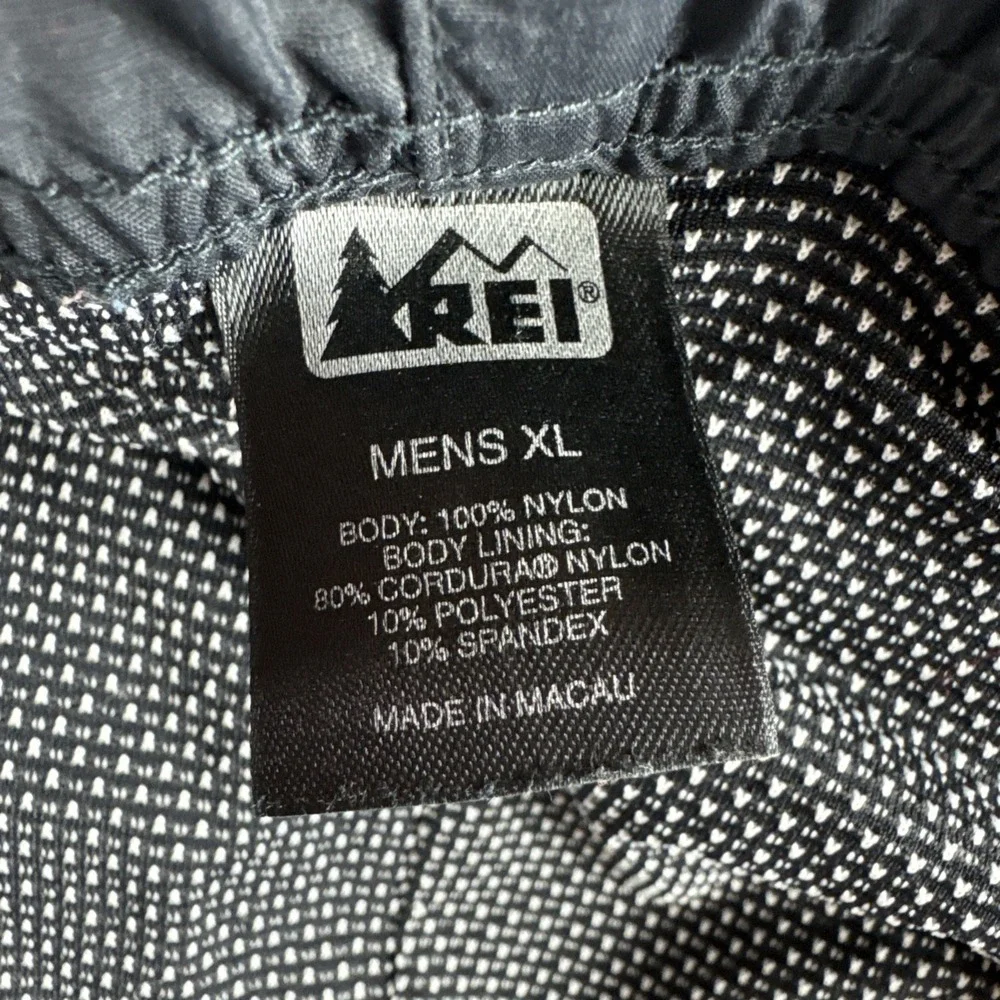 REI Padded Shorts Mens XL Black Cycling Biking Athletic Outdoors Performance